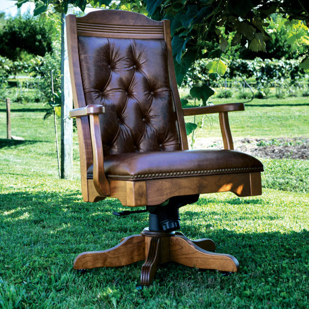 Amish Star Executive Arm Chair