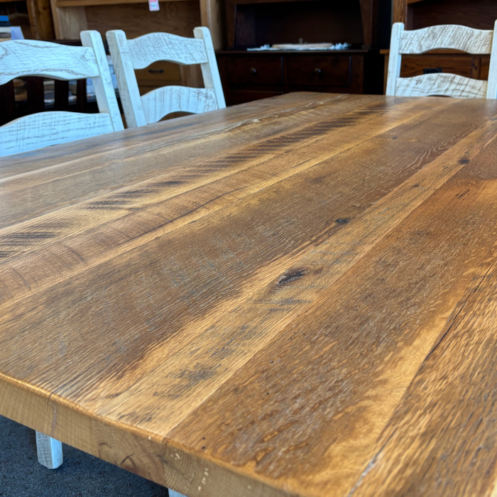 Amish Belmont Reclaimed Barnwood Dining Set - Reclaimed Top Detail