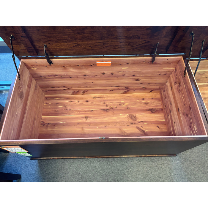 Amish Classic Flat Top Cedar Chest - 46" Jumbo - Full Cedar Lining - In-Stock