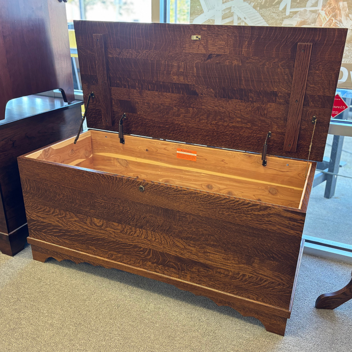 Amish Classic Flat Top Cedar Chest - Full Cedar Lining - 46" - In-Stock