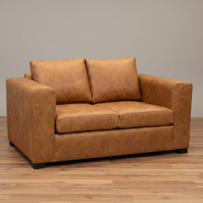 Amish Ashton Loveseat
