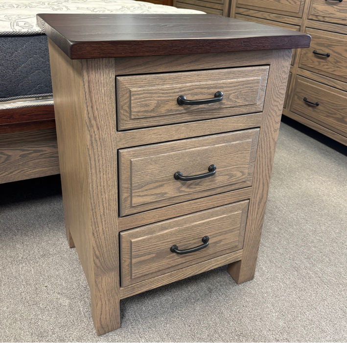 Amish Cleveland 5-Pc. Bedroom Suite - Solid Oak Bedroom Suite - Rough Sawn Tops - 5-Pc. Set - 3-Drawer Nightstand
