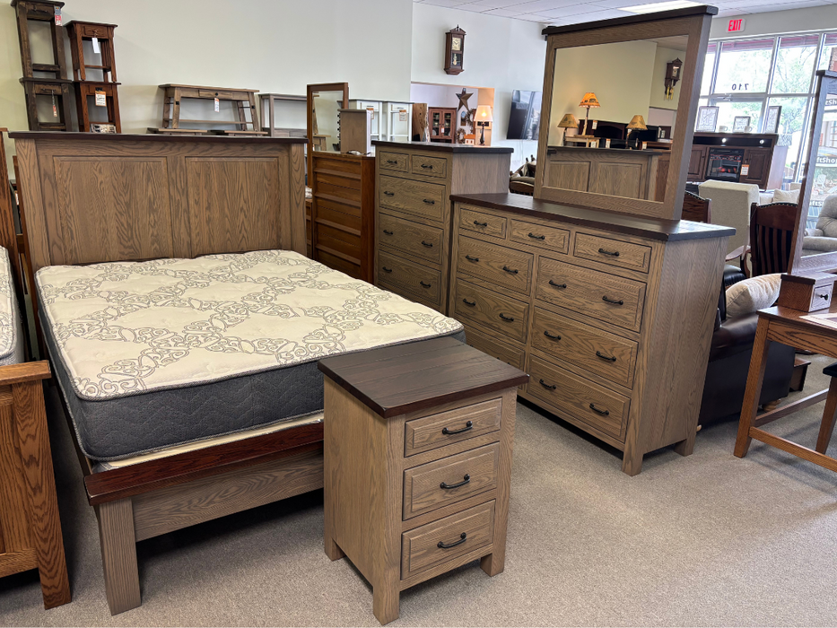 Amish Cleveland 5-Pc. Bedroom Suite - Solid Oak Bedroom Suite - Rough Sawn Tops - 5-Pc. Set