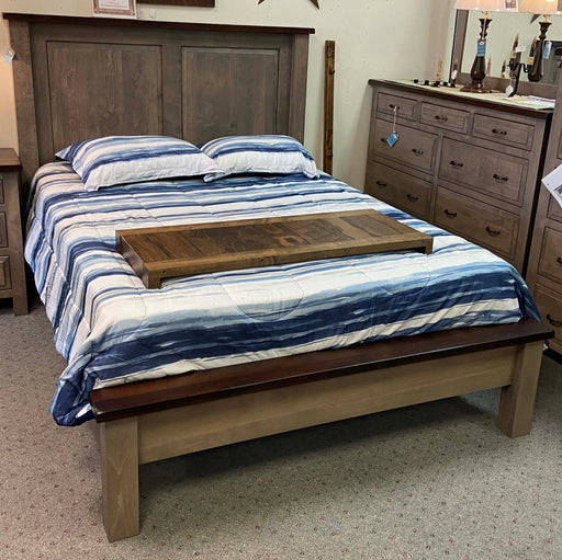 Amish Cleveland Bed Low Footboard - 2-Tone - Solid Brown Maple