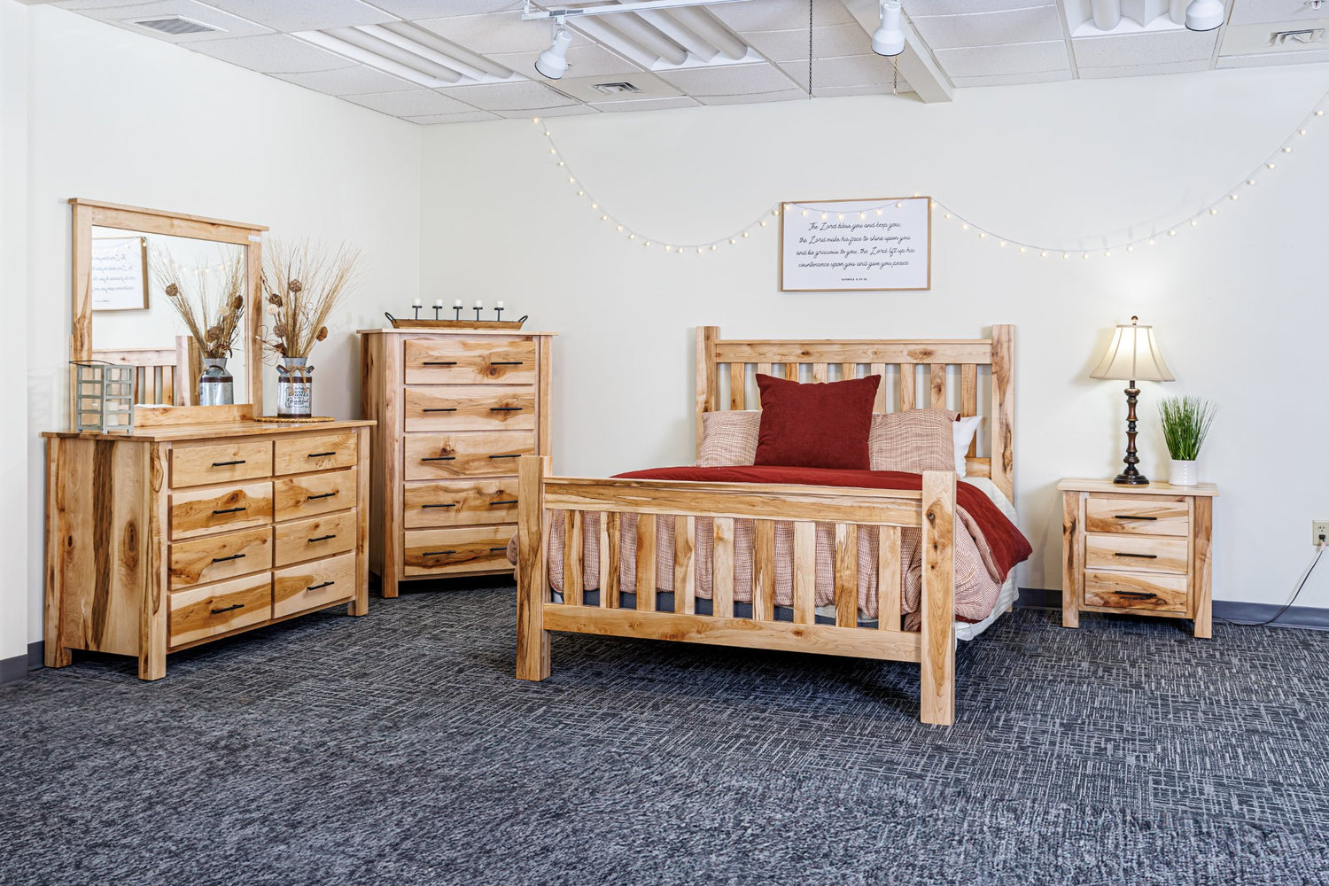 Amish Colton 5-Pc. Bedroom Set - Farmhouse Style - Rustic Brown Maple Wood - Natural Stain Wood