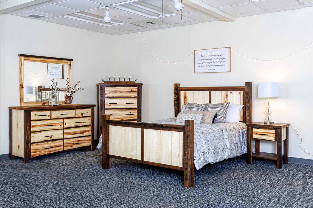 Amish Durango Reclaimed Barnood/Aspen Wood Bedroom Set 5-Pc. - Amish Reclaimed Barnwood Bedroom - Live Edge Drawer Fronts