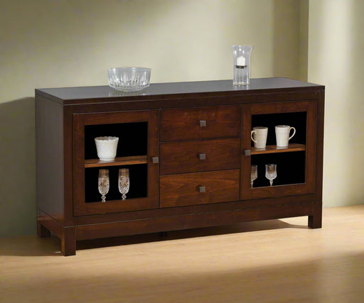 Amish Hampton Buffet
Hardware: 55271-BBR Knobs
2 Adjustable Wood Shelves