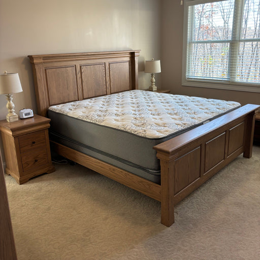 Amish JM Hampton Bed without Storage Drawers