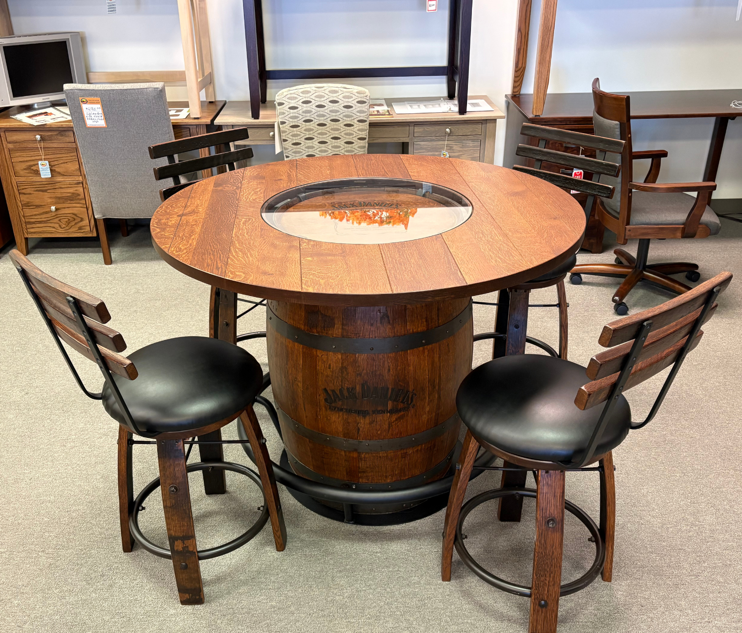Amish Jack Daniels Whiskey Barrel Pub Table and Chairs Set - In-Stock
Top Thickness:1.5"
Top Shape: Round
Edge Style: Hand worn
- Seats 4-6