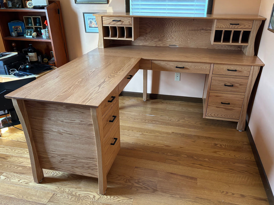 Amish Kapernum Desk Unit with Hutch Top Solid Oak OCS 101 S2 Stain Golden Oak
