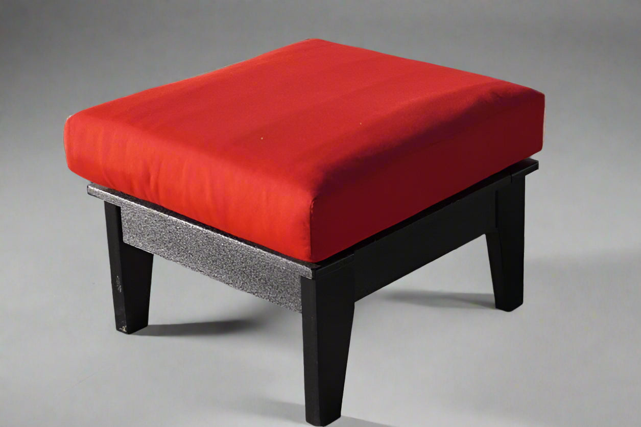 Leisure Living Upholstered Ottoman Amish Poly Outdoor Fabric Ottoman Front Facing