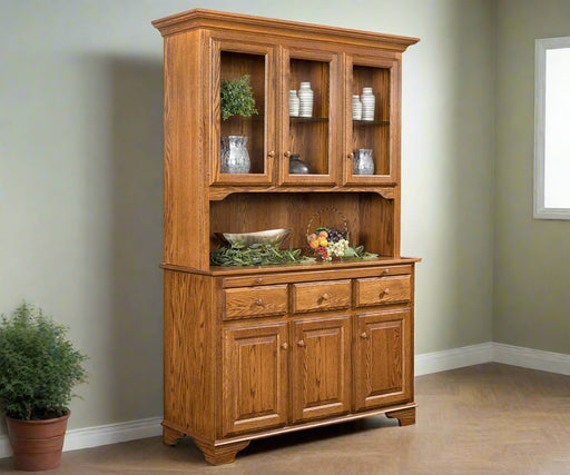 Amish Landsbury 3-Door Hutch
Hardware: 1.25" Wood Knobs
Touch Lights
(1) Adjustable Glass Shelf in Top
(1) Adjustable Wood Shelf in Base.