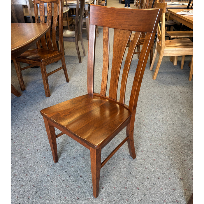 Amish Metro Shaker Leg Dining Set - In-Stock