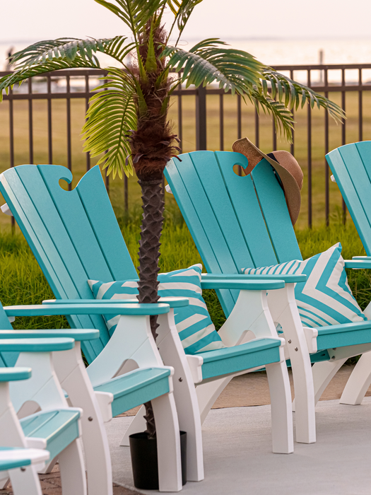 Amish OceanWavz Siesta Chair
Amish Made OceanWavz Siesta Chair
Aruba Blue on Bright White
