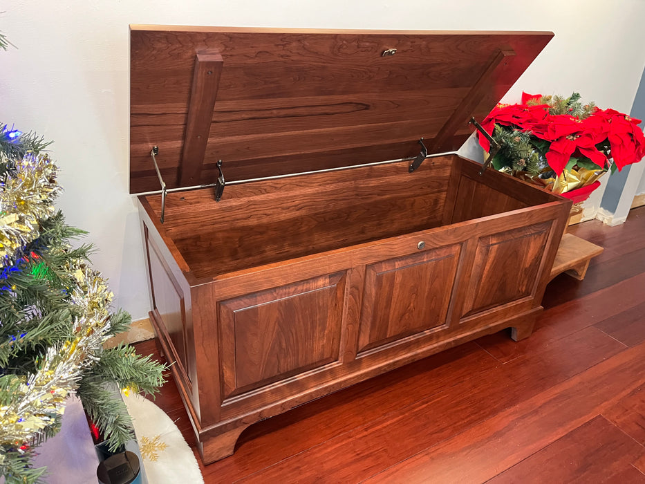 Amish Shaker Raised Panel Cedar Chest | Cherry 106 Acres Stain
