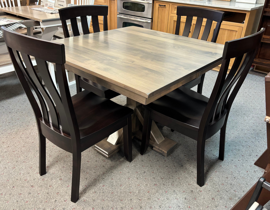 Amish Single Pedestal Urbana Dining Set - Table Closed Set Picture - Solid Brown Maple