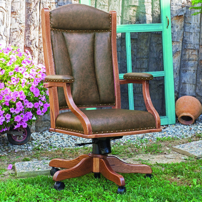 Amish Texas Office Chair With Arm Cushions