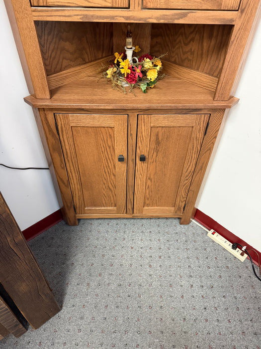 Amish 26" Raleigh Corner Hutch - In-Stock