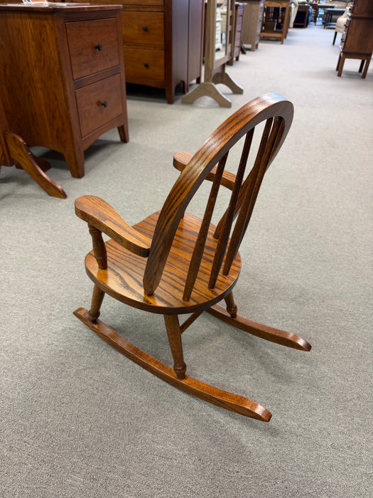 Amish Bow Back Kids Rocking Chair - In-Stock