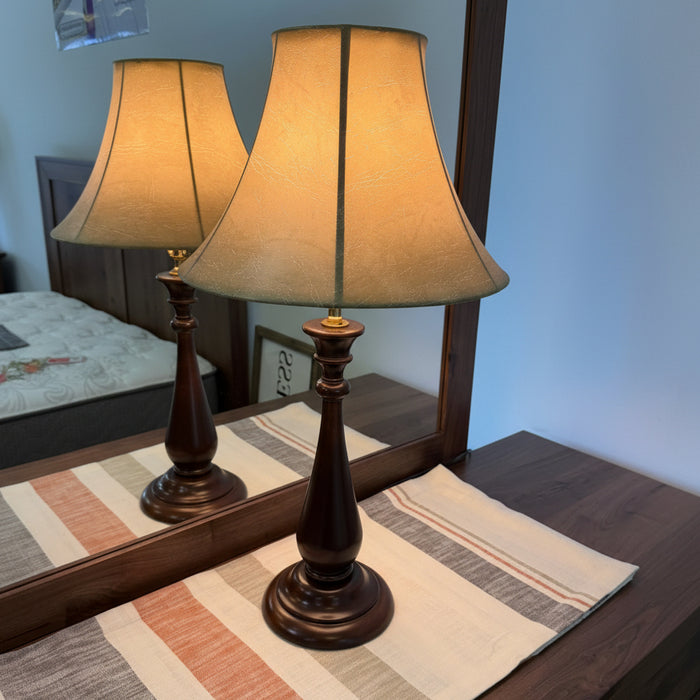 Amish Turned Table Lamp