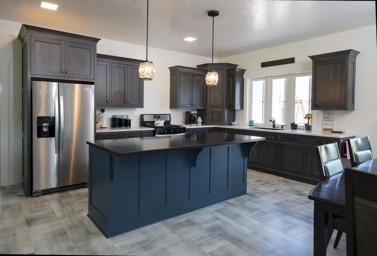 Sample Grey Modern Shaker Kitchen Design