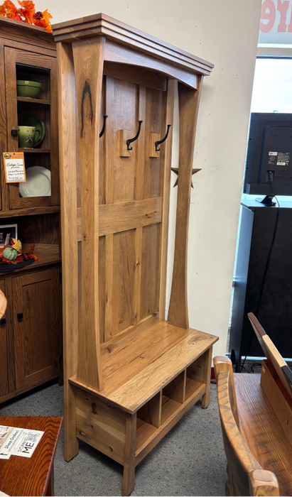 Amish Tacoma Hall Seat - 36" Wide - Rustic Hickory OCS-133 Tundra Stain - Amish Made Hall Seat - Side View