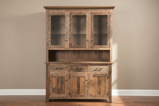 Touch Hinge Can Lights
Adjustable Shelves Behind Doors
Full Extension Drawer Slides