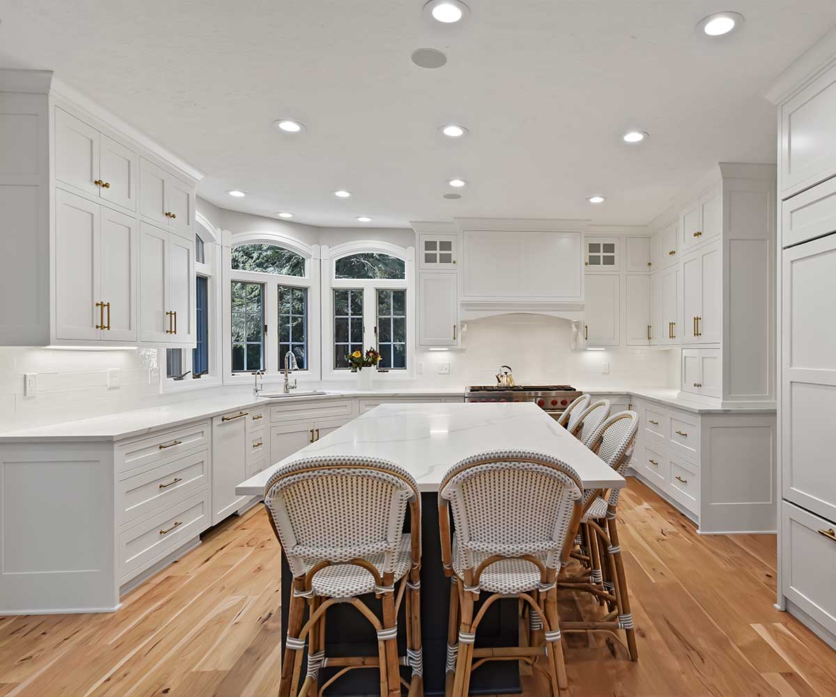 Sample Classic Farmhouse Kitchen Design
