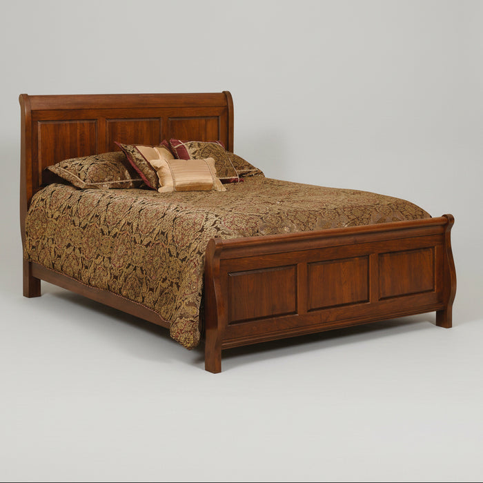 Amish Jamestown Sleigh Bed