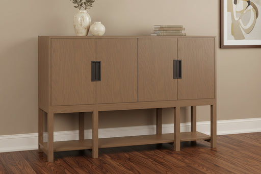 - Standard Hardware: 02W39.65
- Box Joint Corners
- One Shelf Behind Doors