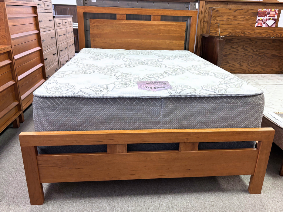 Amish Wyndham Hills - 5-Pc.Set - Amish Mid-Century Bedroom Set - Queen Bed Set - Solid Cherry Amish Bedroom - Bed Only
